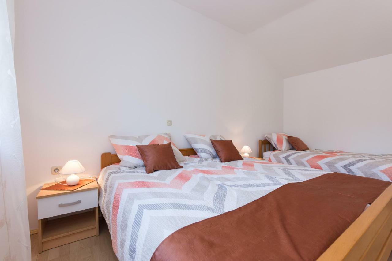 Apartman Ivona Malinska Luaran gambar