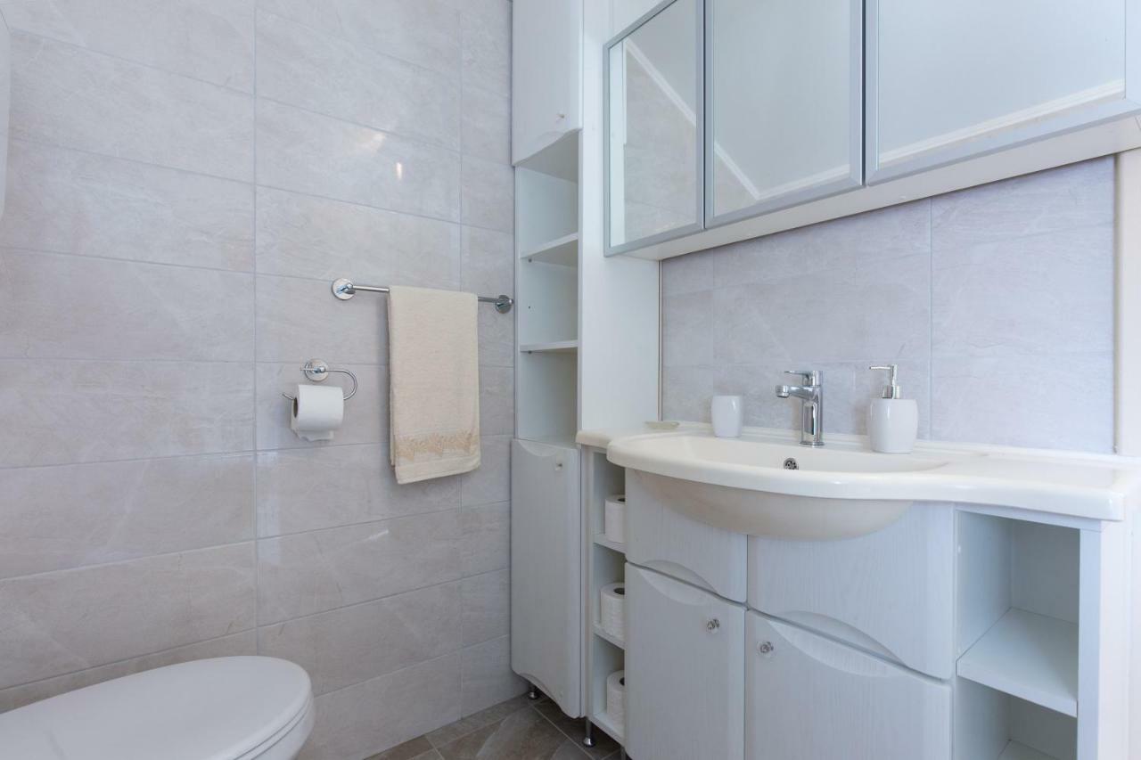 Apartman Ivona Malinska Luaran gambar
