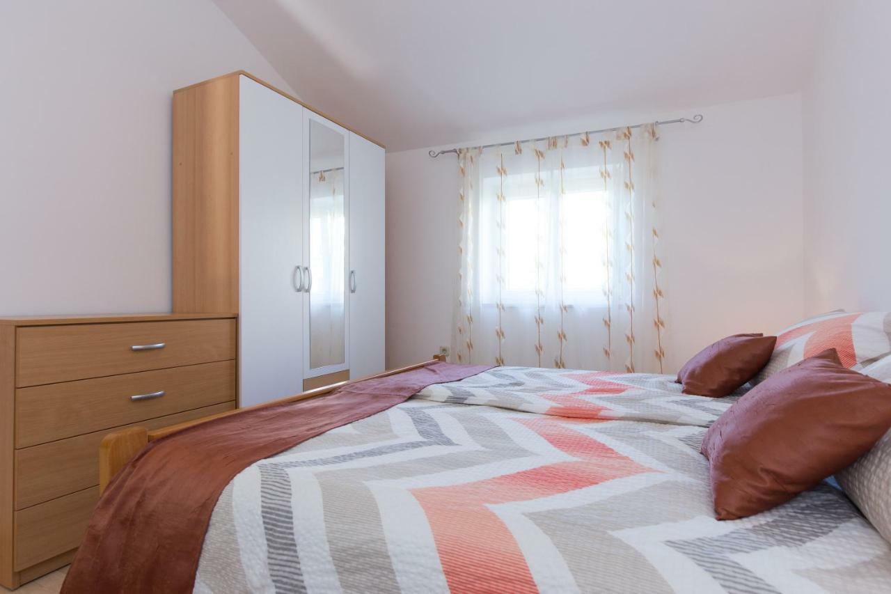 Apartman Ivona Malinska Luaran gambar